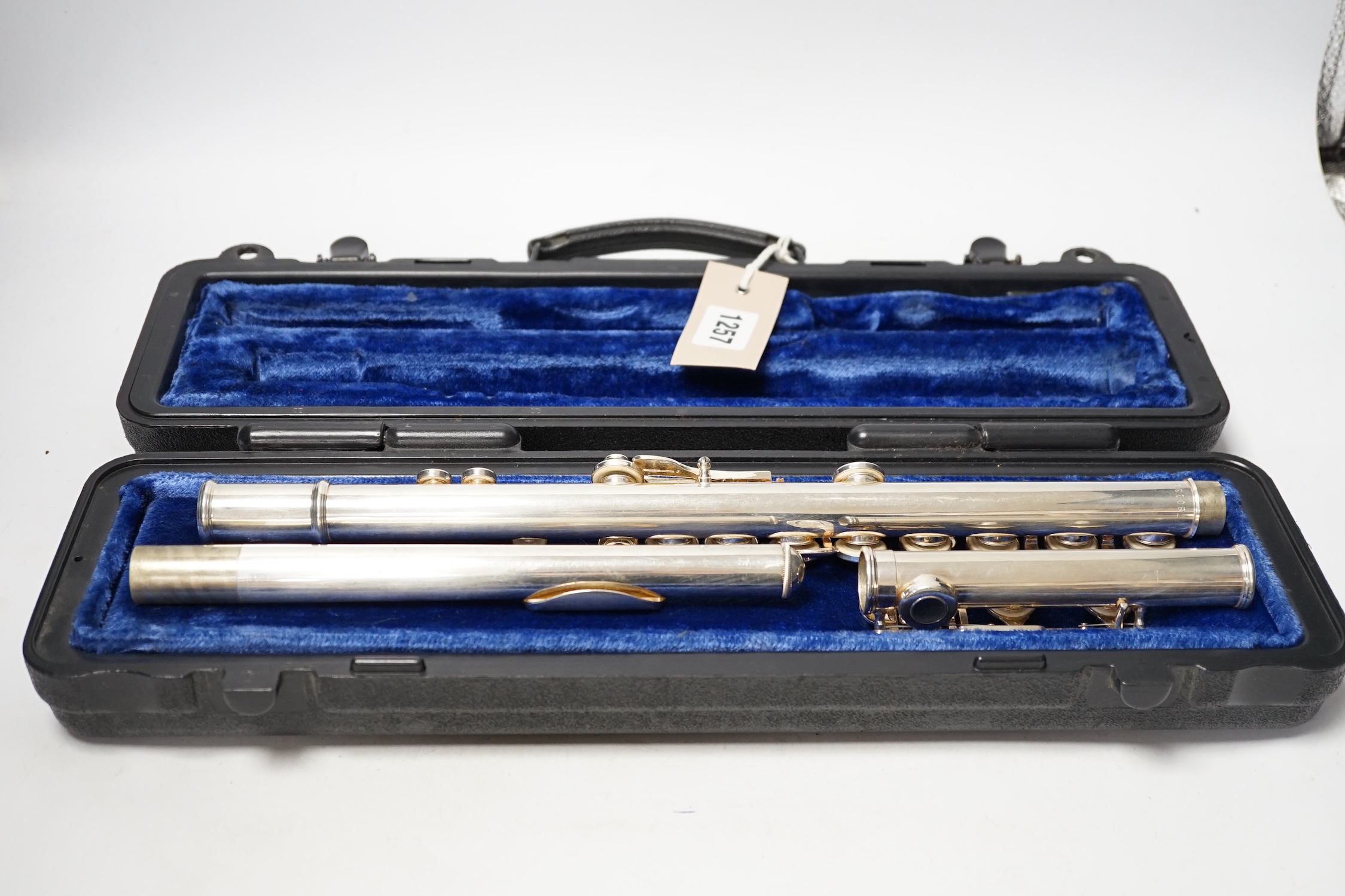 A cased Selmer, USA flute, 1206, with closed hole key work